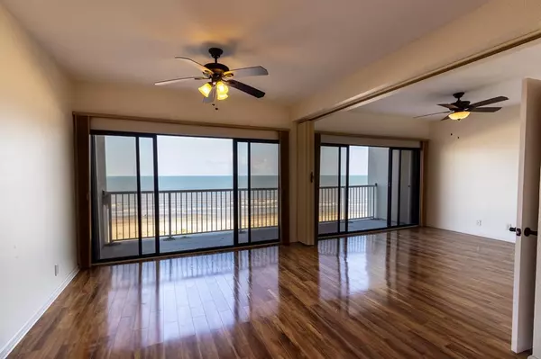 Galveston, TX 77551,7700 Seawall BLVD #604