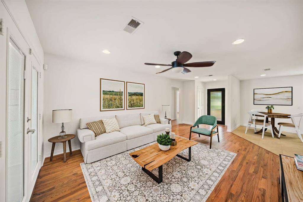 Houston, TX 77018,1526 Du Barry LN