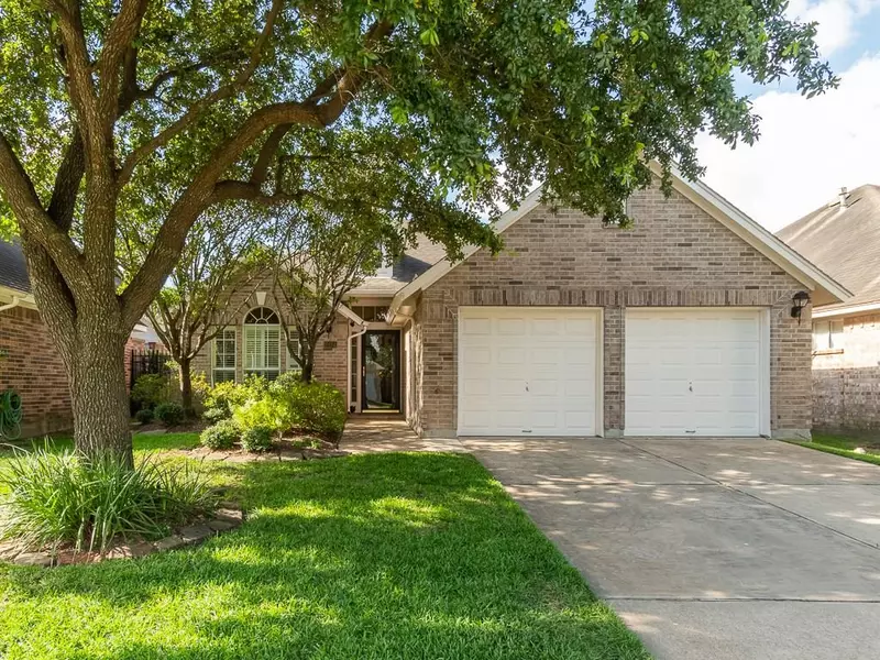 7034 Lawler RDG, Houston, TX 77055