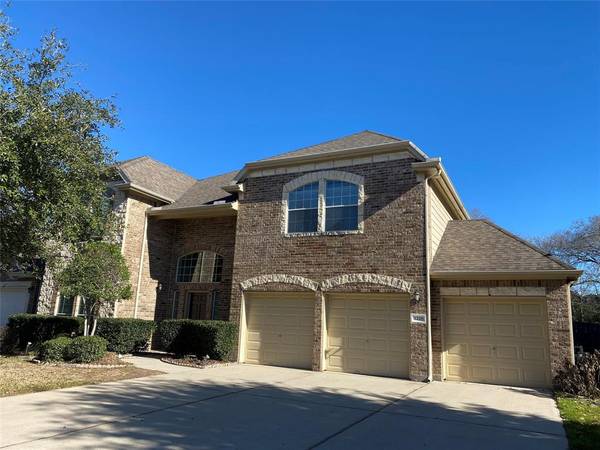 1228 Abigail LN, Friendswood, TX 77546