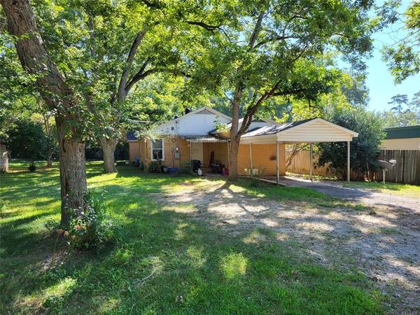 104 N Pecan ST, Woodville, TX 75979