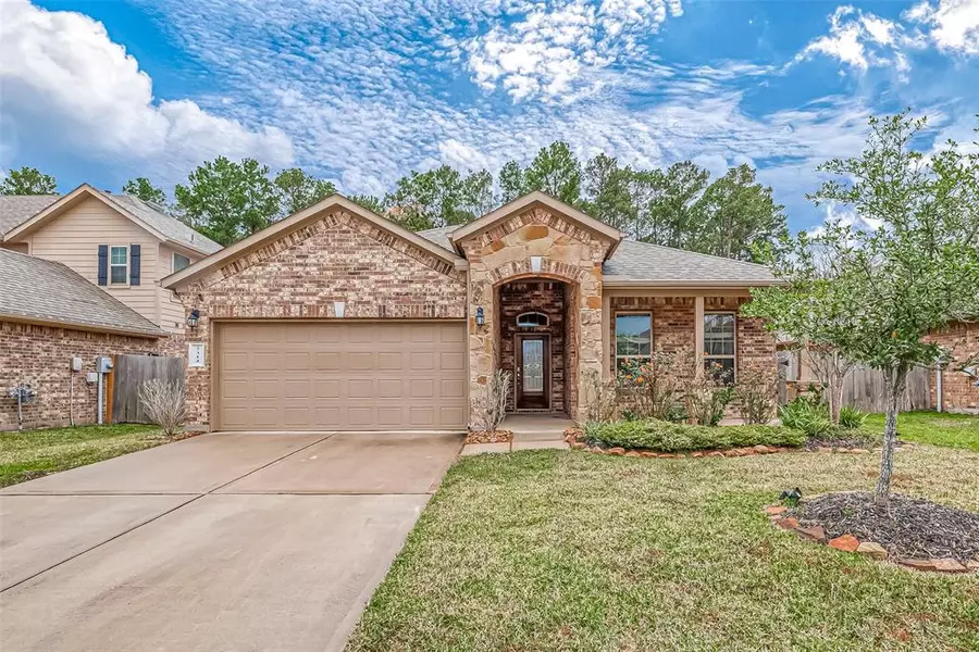 7314 Masquerade LN, Conroe, TX 77304