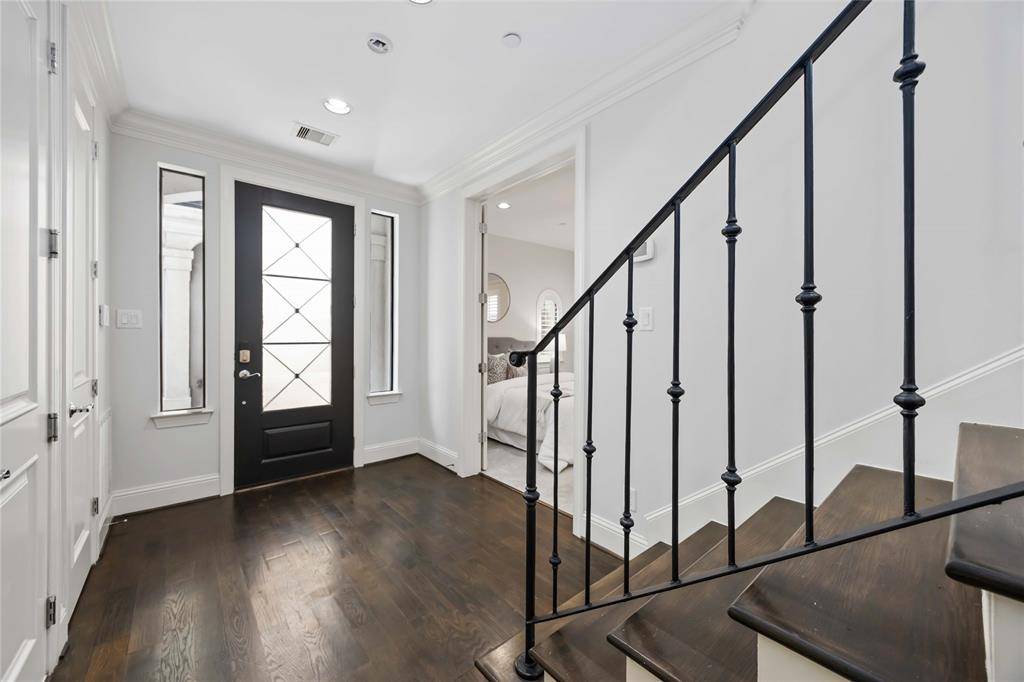 Houston, TX 77006,812 W Drew ST