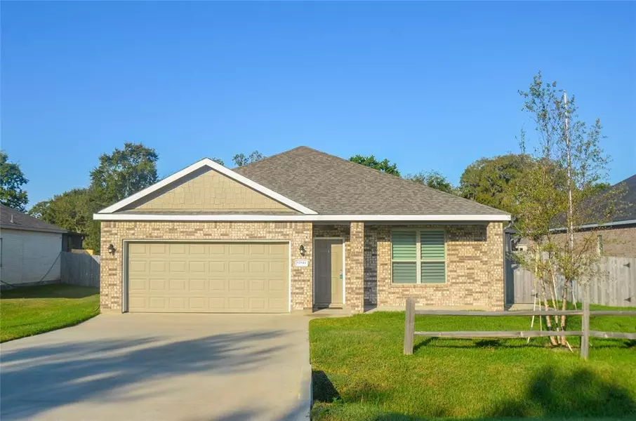 12944 Foster CIR, Willis, TX 77318