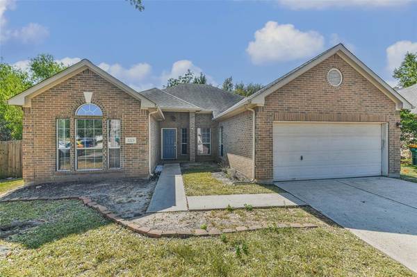 2223 Highland Hills DR, Conroe, TX 77304