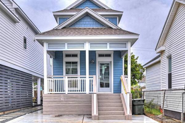 3819 Avenue R, Galveston, TX 77550