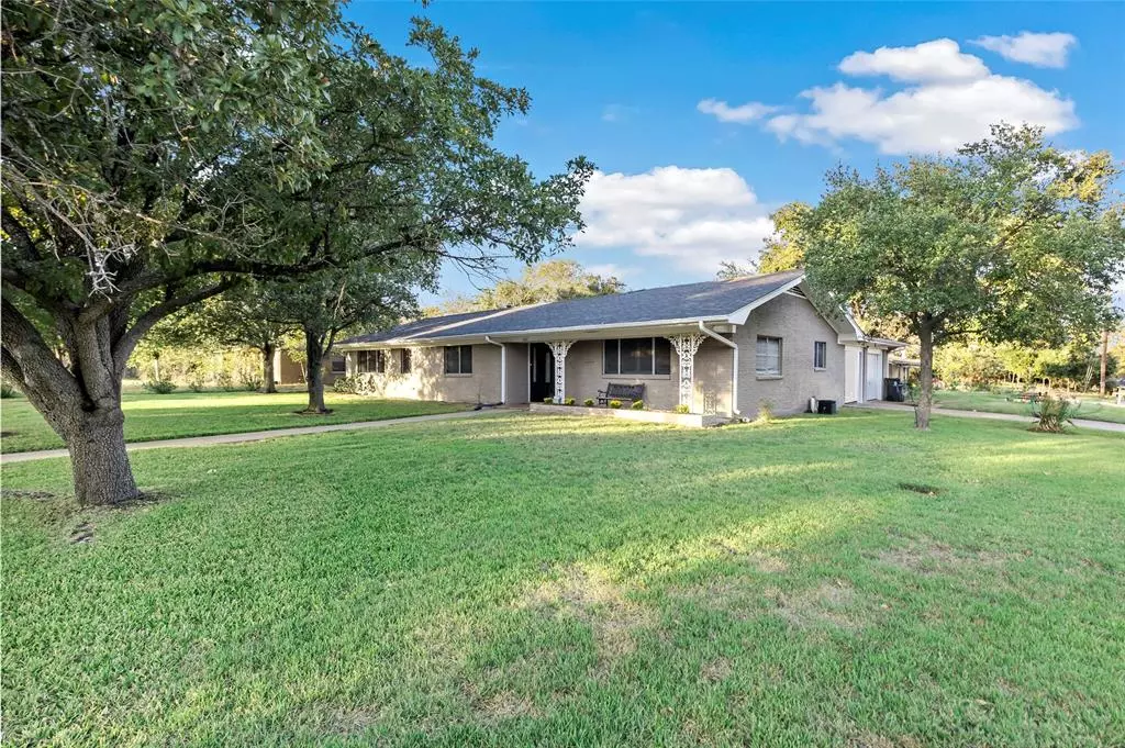 Bryan, TX 77802,2415 Morris LN