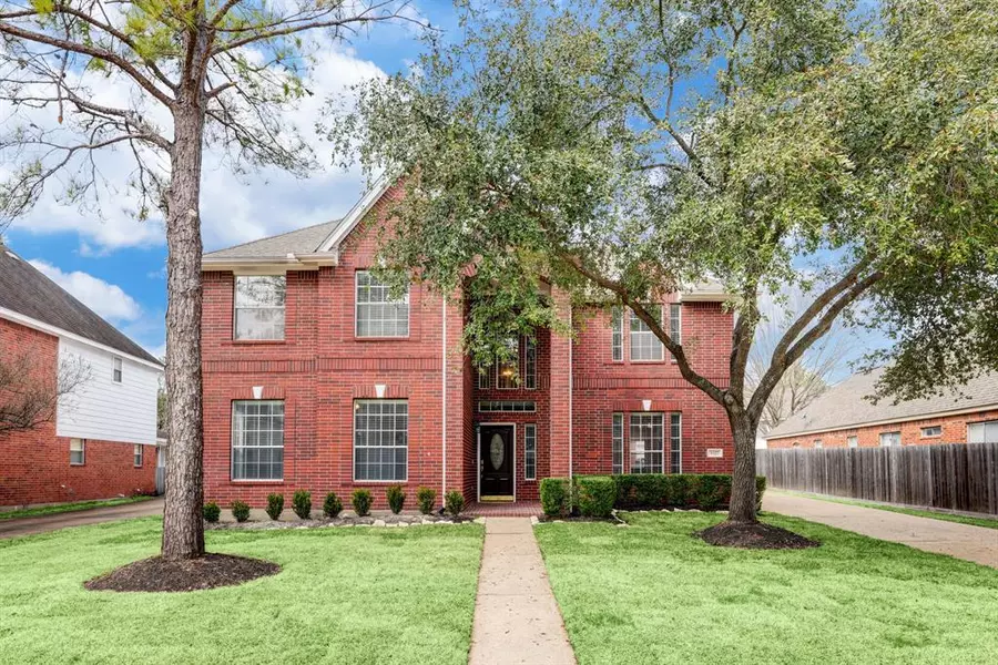 9327 Hudson Bend CIR, Houston, TX 77095