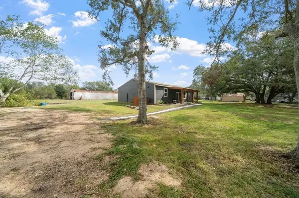 Danbury, TX 77534,7221 County Road 208