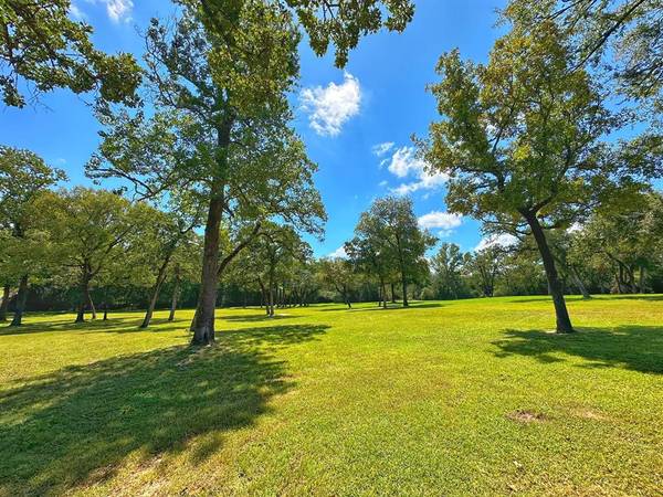 237 CR 478,  Centerville,  TX 75833