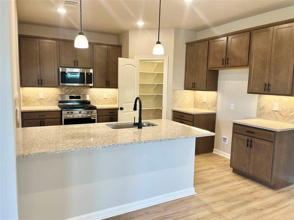 Beasley, TX 77417,1010 Gentle Nook DR