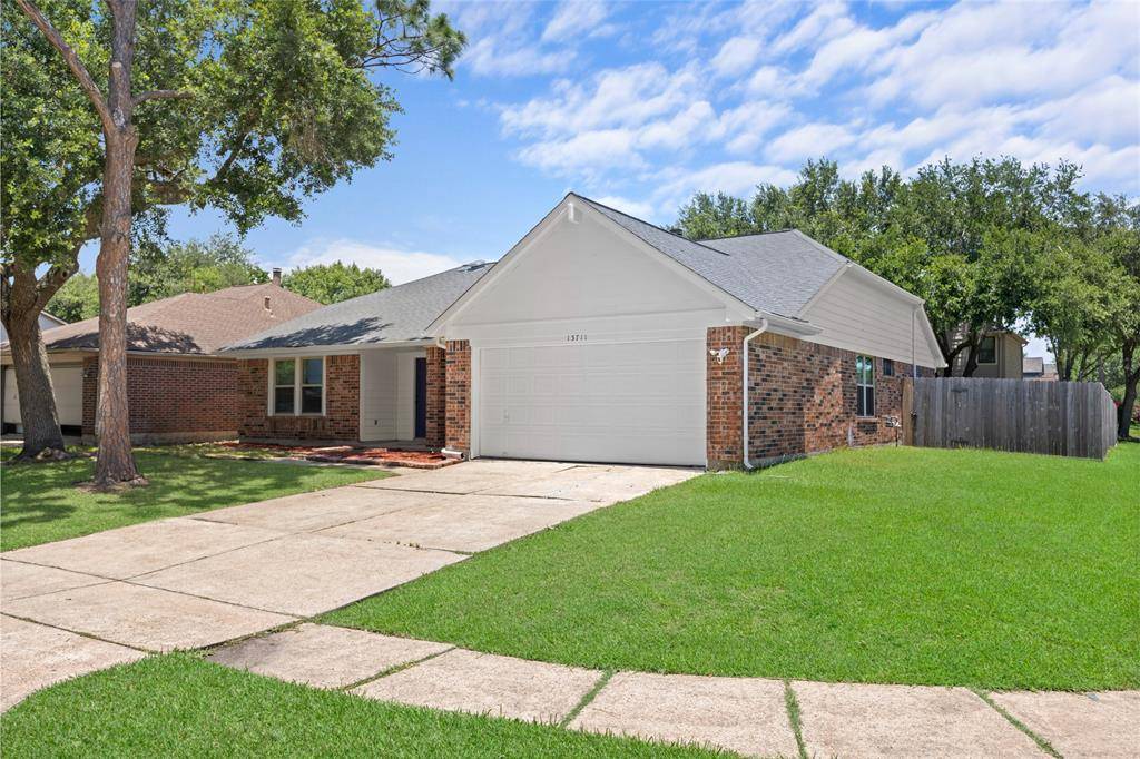 Friendswood, TX 77546,15711 Pilgrim Hall DR