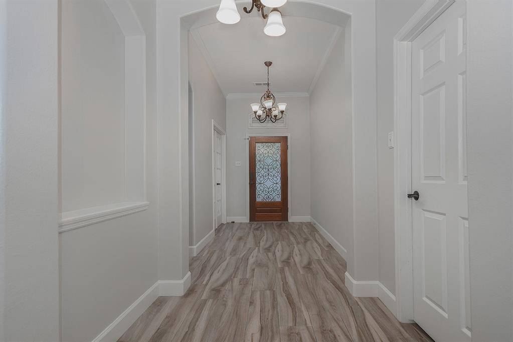 The Woodlands, TX 77382,203 S Brooksedge CIR