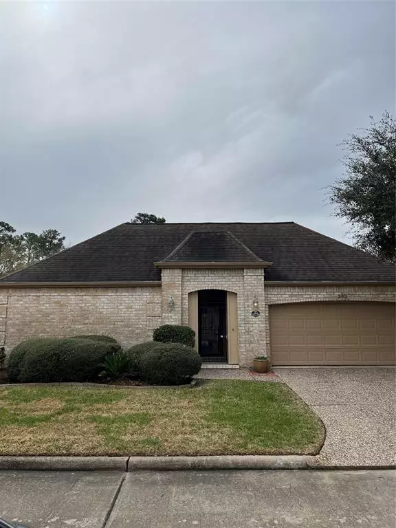 303 Champions Colony III, Houston, TX 77069