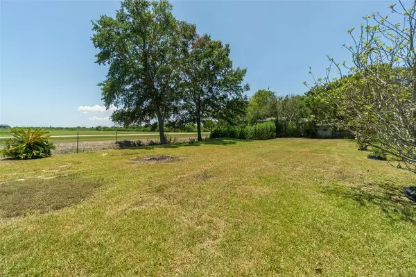 Bacliff, TX 77518,00 4th Street