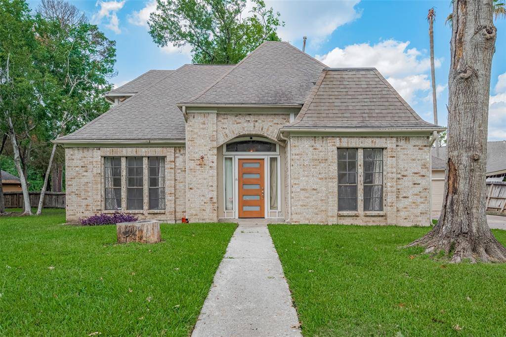 5210 Holly View DR, Houston, TX 77091