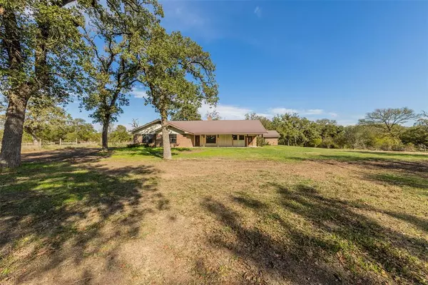 Lincoln, TX 78948,1593 County Road 135