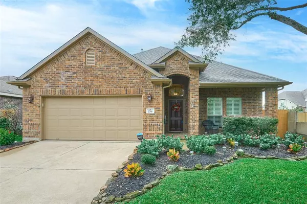 2741 Villa Bella CT, League City, TX 77573