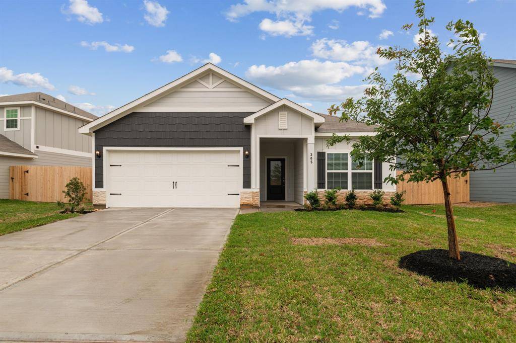 348 Kingston WAY, Waller, TX 77484