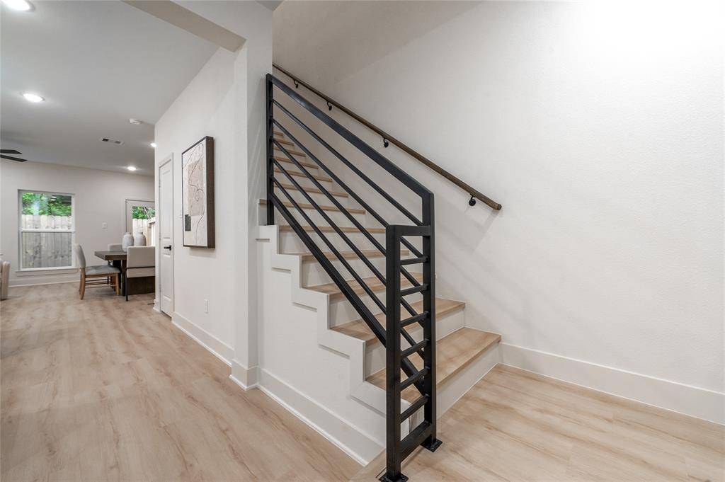 Houston, TX 77051,8122 Corinth ST