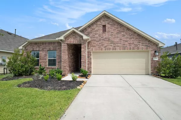 1176 Filly Creek DR, Alvin, TX 77511