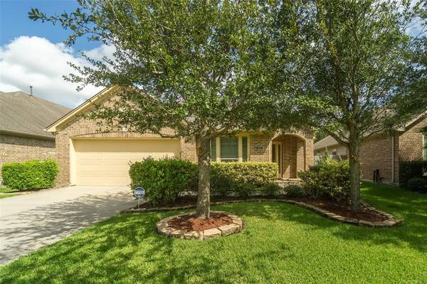 3122 Crystal Cascade LN, League City, TX 77573