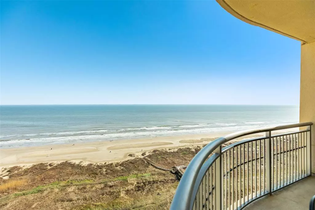 Galveston, TX 77550,801 E Beach DR #TW1604