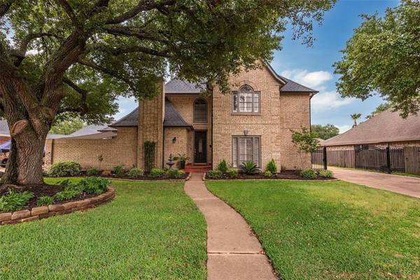 2318 Donegal CT, Deer Park, TX 77536