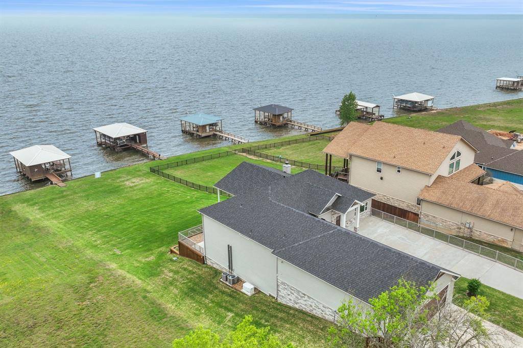 Point Blank, TX 77364,230 Legacy BLVD