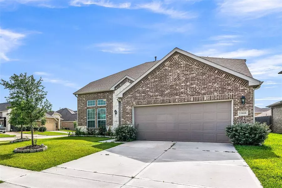 13818 Koala Bear CT, Crosby, TX 77532