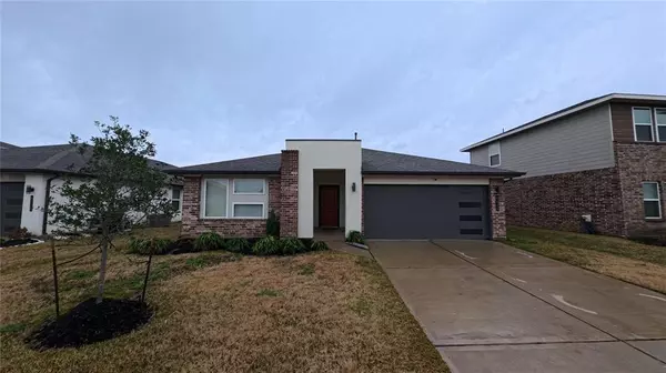 8026 House Bank LN, Rosharon, TX 77583