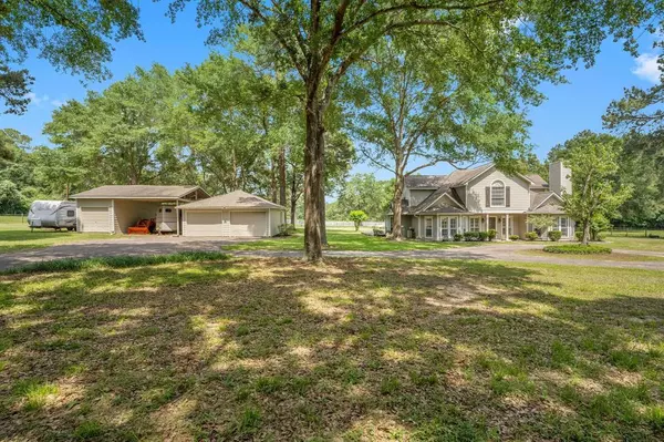 2879 Bobville RD,  Montgomery,  TX 77316