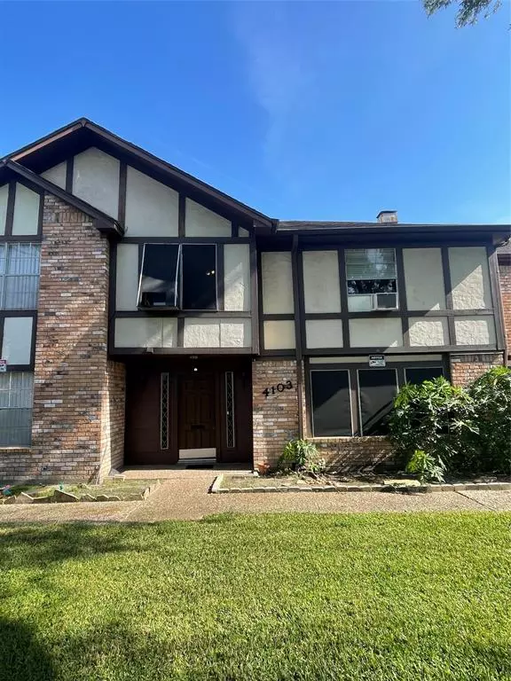 Pasadena, TX 77504,4103 Vista RD #1