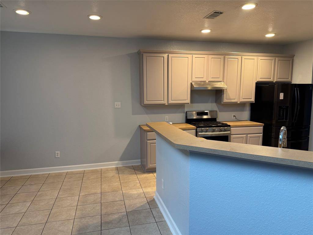 Houston, TX 77083,16722 Missionary Ridge Ln LN