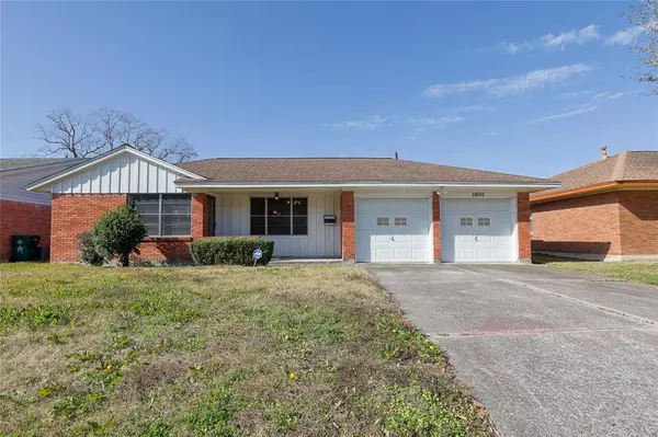 2124 Walnut lane, Pasadena, TX 77502