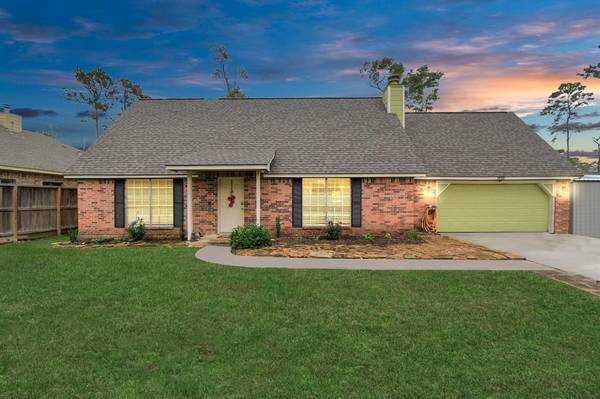 1915 Papoose TRL, Crosby, TX 77532