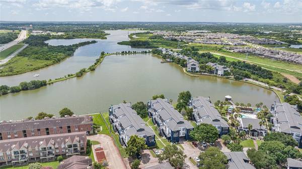 18800 Egret Bay BLVD #1605, Webster, TX 77058