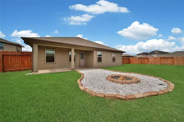 Rosharon, TX 77583,735 Desert Pea LN