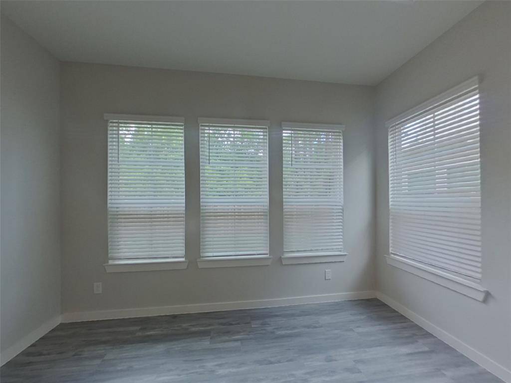 Tomball, TX 77375,9835 Willow Creek Commerce DR #216