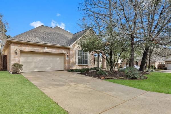 2 Veranda View PL,  Conroe,  TX 77384