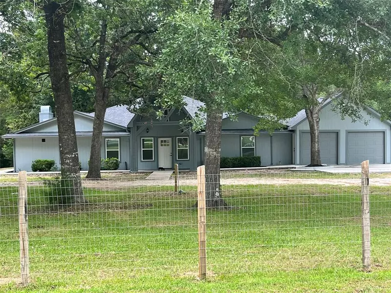 482 Rolling Wood, Livingston, TX 77351