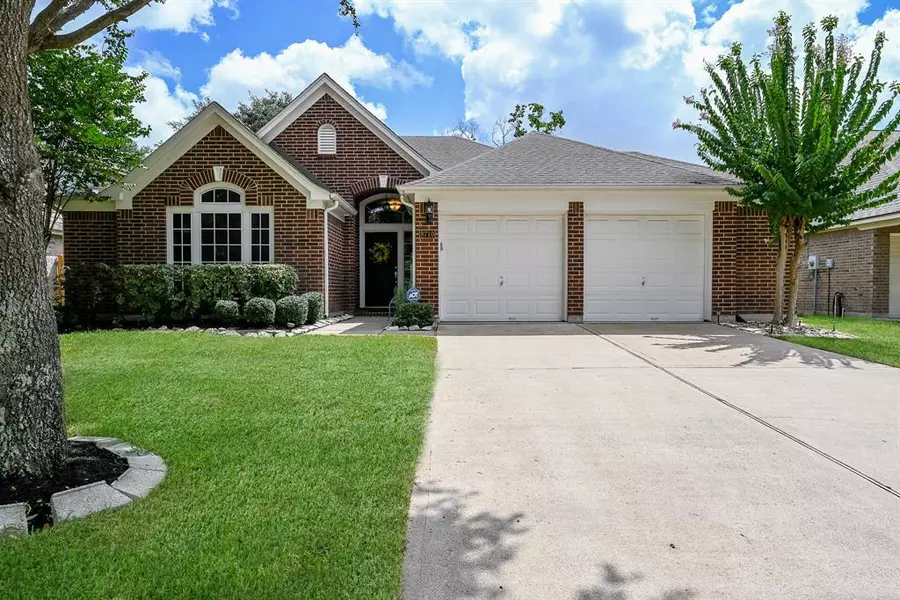 8710 Melting Shadows LN, Houston, TX 77095