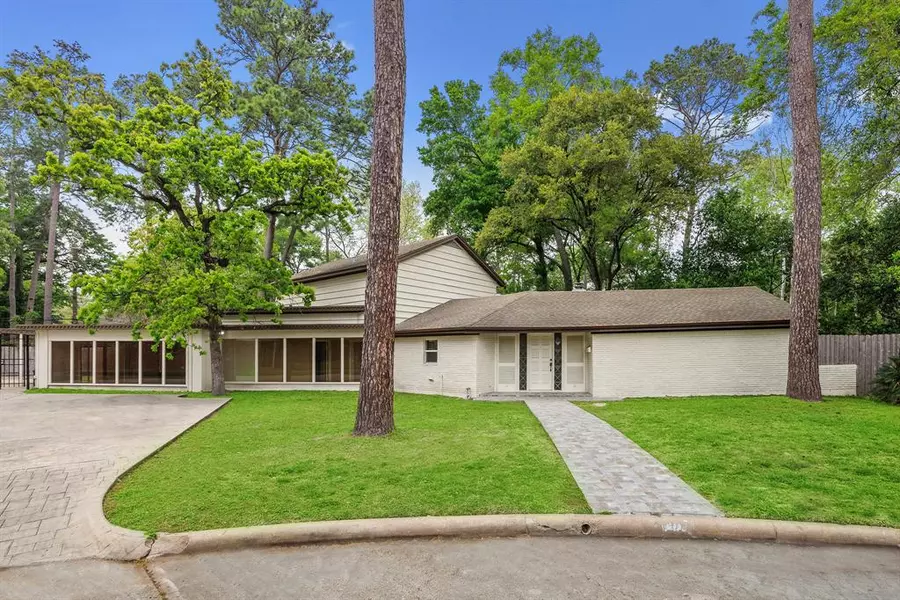 107 Beaver Tail PT, Houston, TX 77024