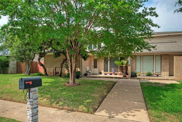 10812 Pinehurst DR #2, Austin, TX 78747