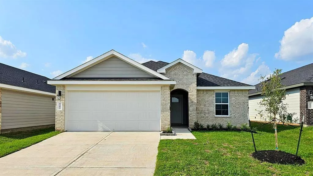 1202 Isola Bella Drive, Richmond, TX 77406