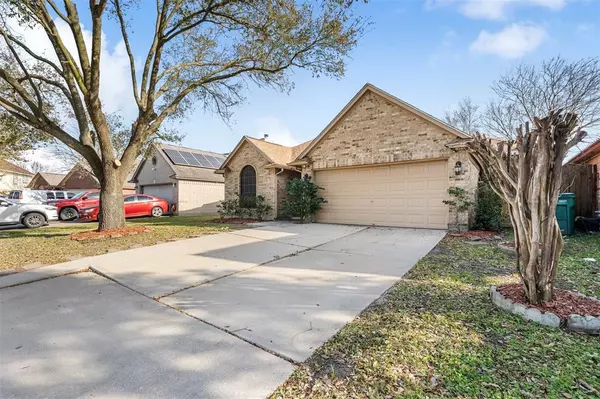 Pasadena, TX 77502,315 Bluebird LN