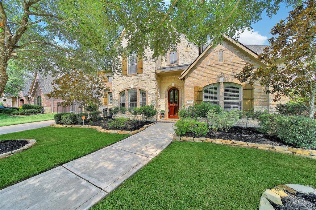 5714 Spring River LN, Fulshear, TX 77441
