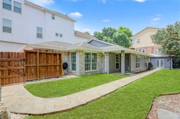 5414 Lacy ST, Houston, TX 77007