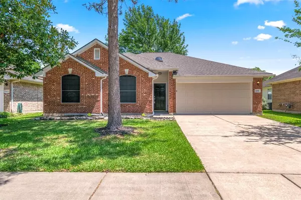 4919 Sentry Woods LN, Pearland, TX 77584