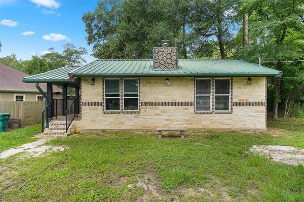 905 Franconia DR, Montgomery, TX 77316